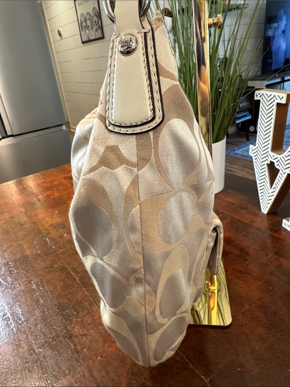 Coach Beige Signature Hobo Bag with Turn-Lock Pocket - Picture 7 of 16